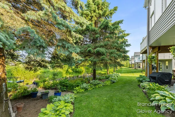 $465,000 | 11116 View Pond Court, Unit 31, Allendale, MI 49401