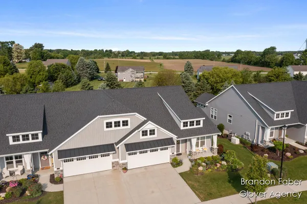 $465,000 | 11116 View Pond Court, Unit 31, Allendale, MI 49401