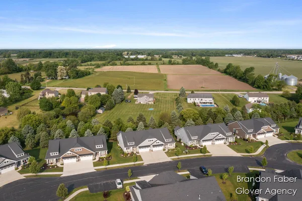 $465,000 | 11116 View Pond Court, Unit 31, Allendale, MI 49401