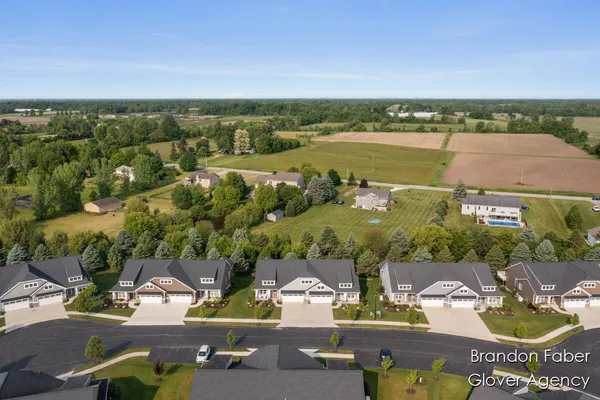 $465,000 | 11116 View Pond Court, Unit 31, Allendale, MI 49401