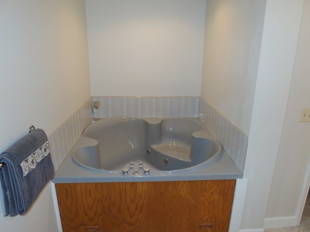 8 Sandstone Way Ashland, MA 01721 - Photo 17 of 30 Gallery Image 17