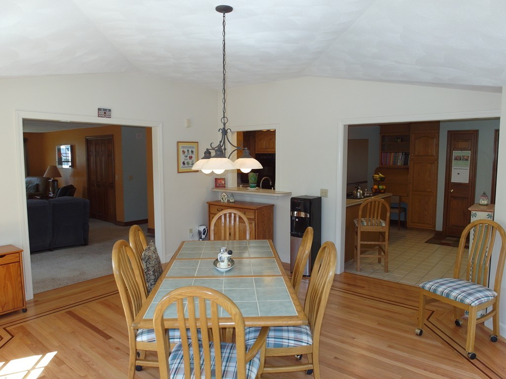 8 Sandstone Way Ashland, MA 01721 - Photo 8 of 30 Gallery Image 8