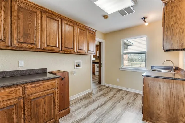 $1,499,000 | 1003 East Ovilla Road, Red Oak, TX 75154