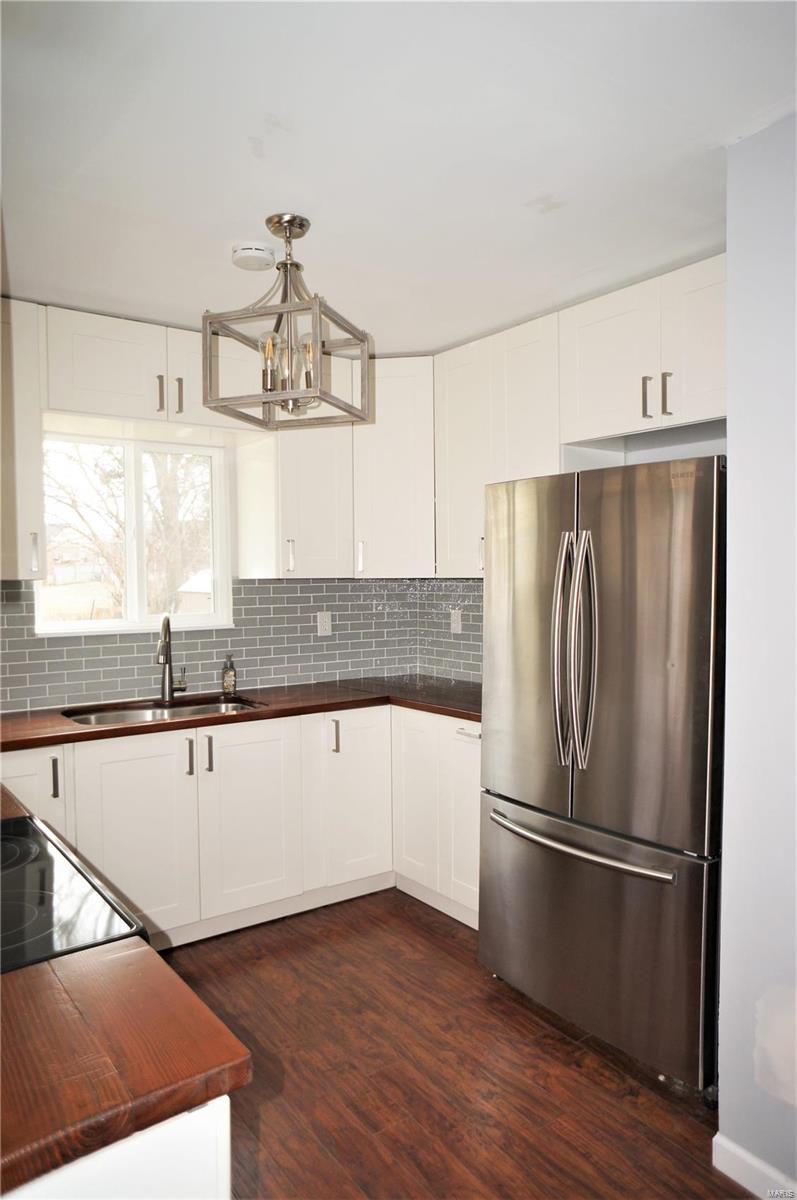 412 West Ripa Avenue St. Louis, MO 63125 - Photo 11 of 31 Gallery Image 11