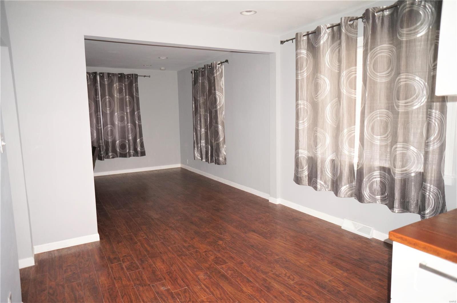 412 West Ripa Avenue St. Louis, MO 63125 - Photo 16 of 31 Gallery Image 16