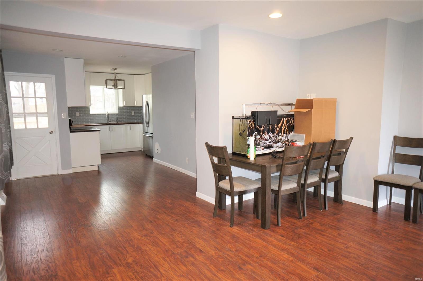 412 West Ripa Avenue St. Louis, MO 63125 - Photo 6 of 31 Gallery Image 6