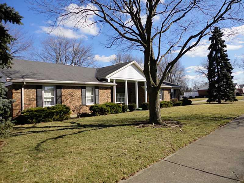 633 Branford Road Troy, OH 45373 - Photo 2 of 23