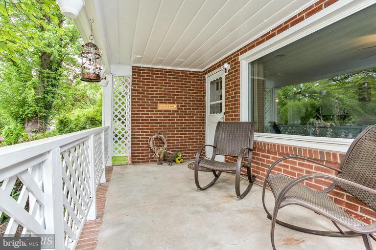 8921 Sudley Road Manassas, VA 20110 - Photo 4 of 19 Exterior (Front)