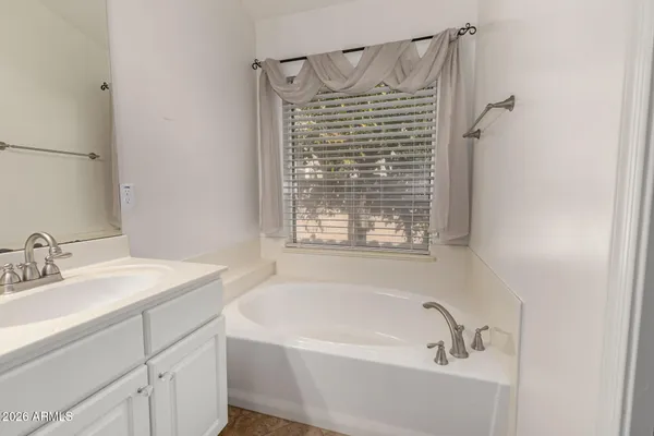 $485,297 | 517 South Paradise Drive, Gilbert, AZ 85233