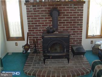 33 Westbridge Road Bear, DE 19701 - Photo 6 of 12 Family Room