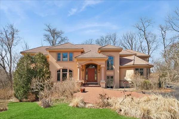 $1,650,000 | 740 Ravinia Glen Place, Highland Park, IL 60035