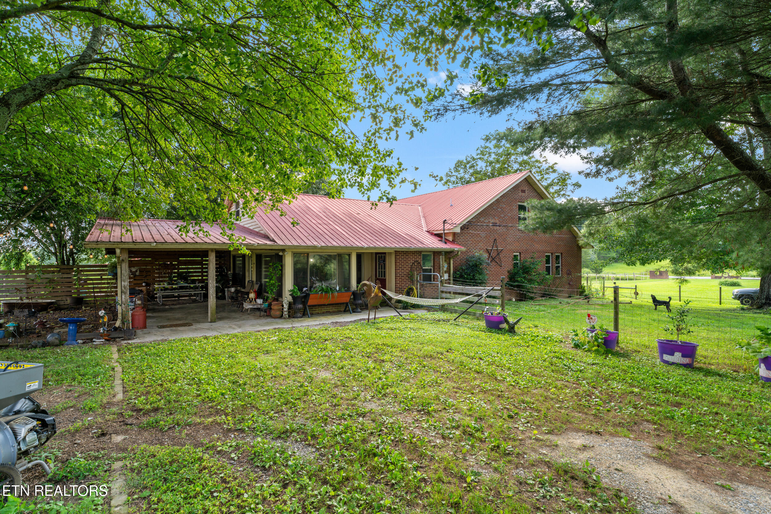 1245 Paint Rock Valley Road Philadelphia, TN 37846 - Photo 3 of 60 1245 paint rock valley rd-3