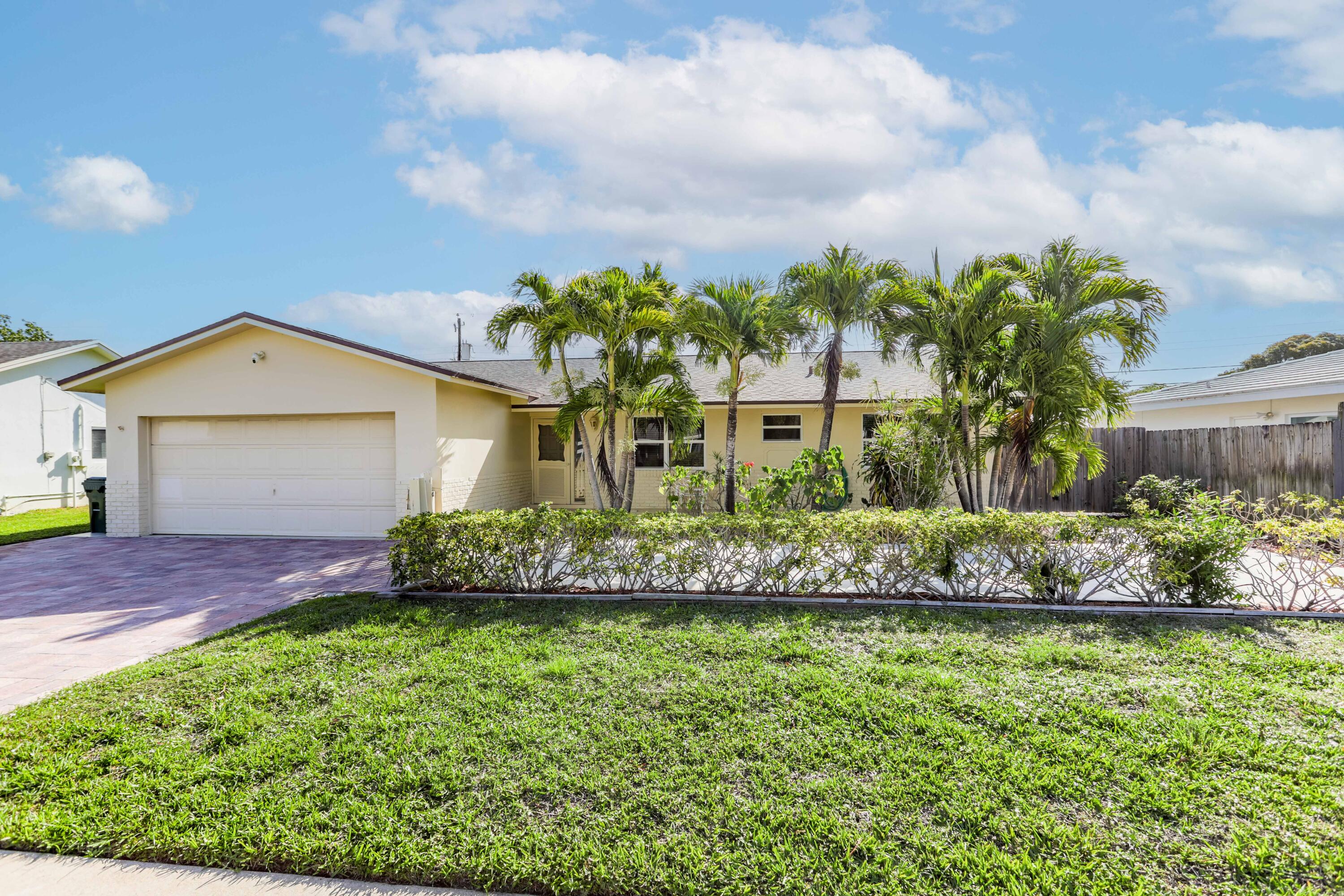 129 Orchard Ridge Lane Boca Raton, FL 33431 - Photo 1 of 34 01_129-1-2