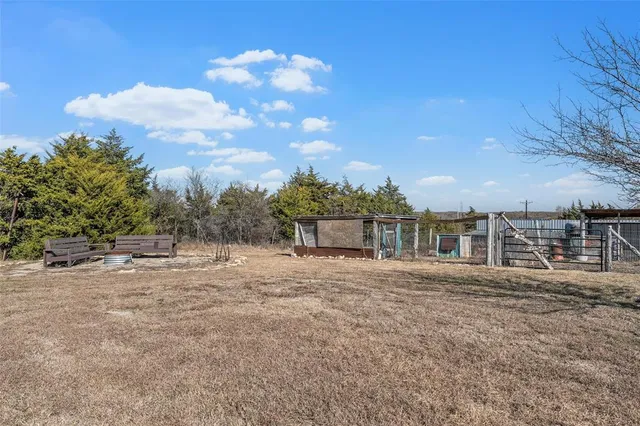 $450,000 | 9205 State Highway 31 West, Purdon, TX 76679