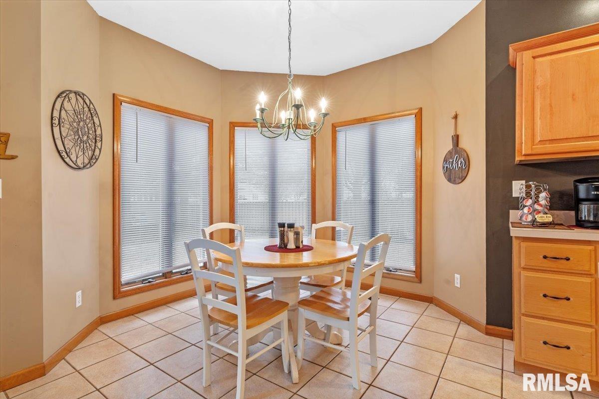 4312 Lavender Lane Springfield, IL 62711 - Photo 9 of 43