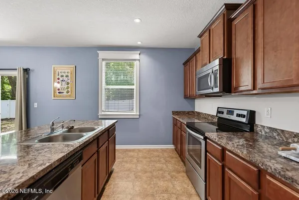 $385,000 | 45047 Amhurst Oaks Drive, Callahan, FL 32011