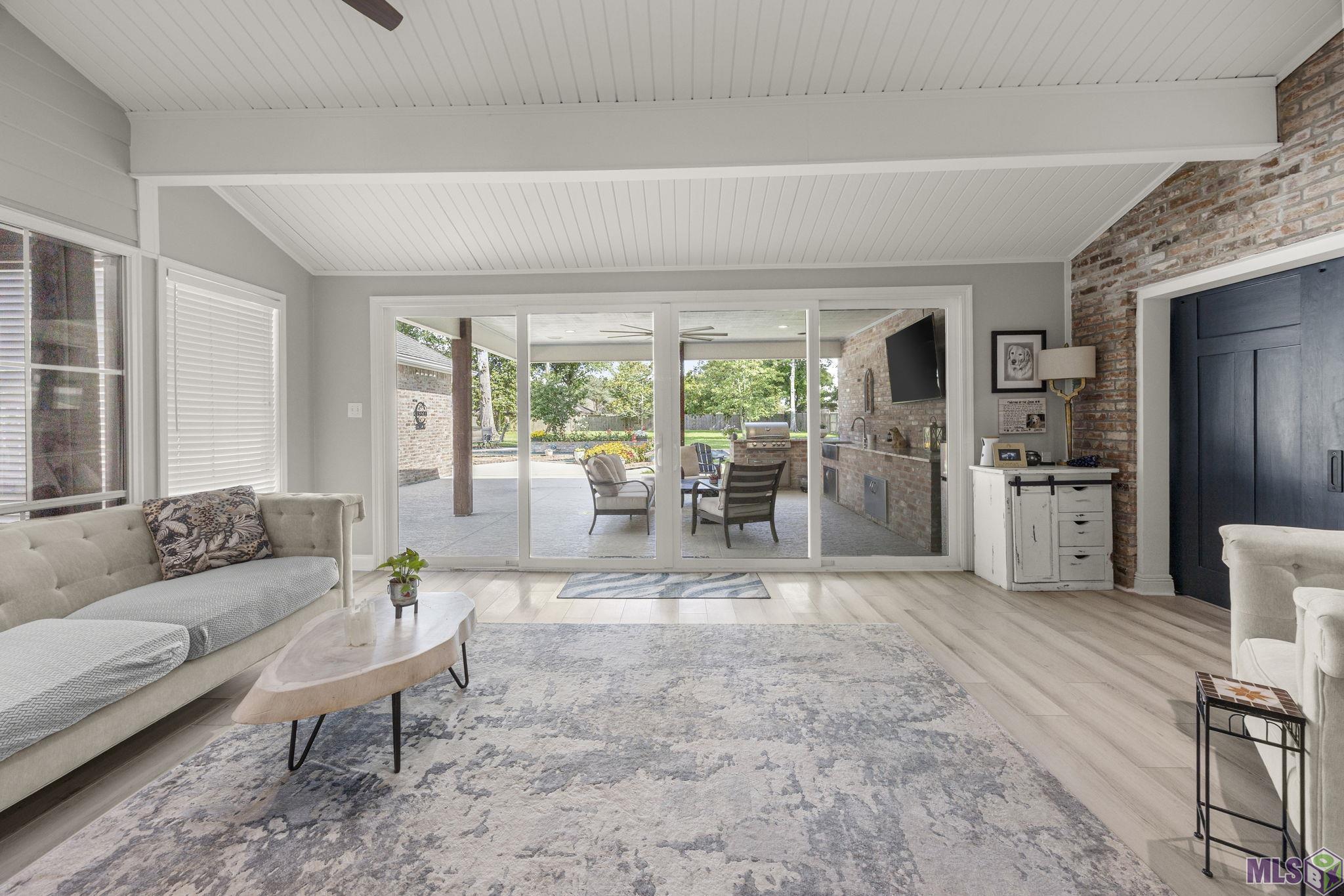 18155 Creek Hollow Road Baton Rouge, LA 70817 - Photo 13 of 42