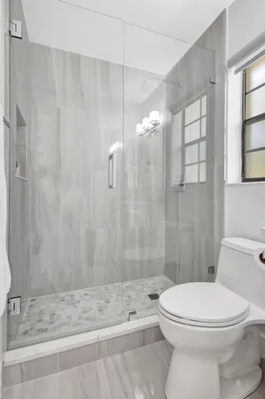 $3,500 | 355 Prestwick Circle, Unit 4, Palm Beach Gardens, FL 33418