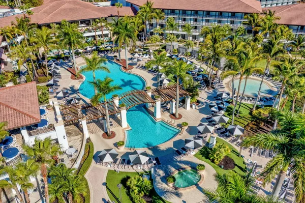 $3,500 | 355 Prestwick Circle, Unit 4, Palm Beach Gardens, FL 33418