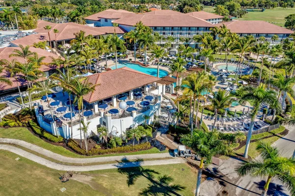 $3,500 | 355 Prestwick Circle, Unit 4, Palm Beach Gardens, FL 33418