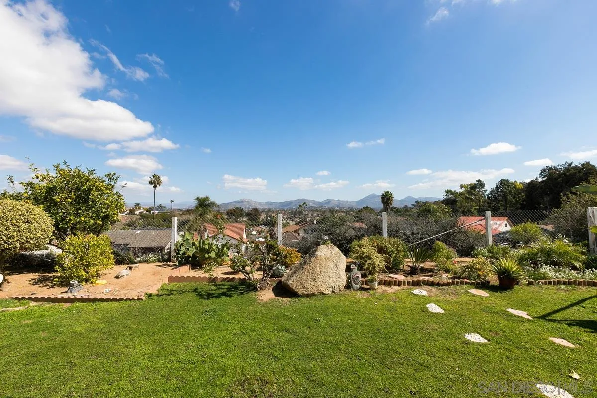 17027 Matinal Road San Diego, CA 92127 - Photo 18 of 27 Gallery Image 18