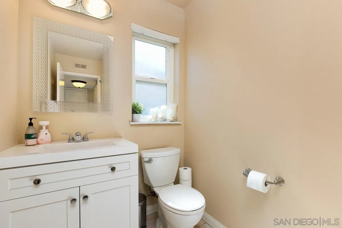 17027 Matinal Road San Diego, CA 92127 - Photo 9 of 27 Gallery Image 9