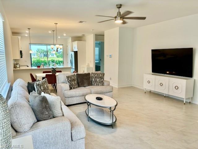 28318 Captiva Shell Loop Bonita Springs, FL 34135 - Photo 3 of 36