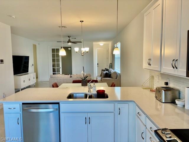 28318 Captiva Shell Loop Bonita Springs, FL 34135 - Photo 10 of 36