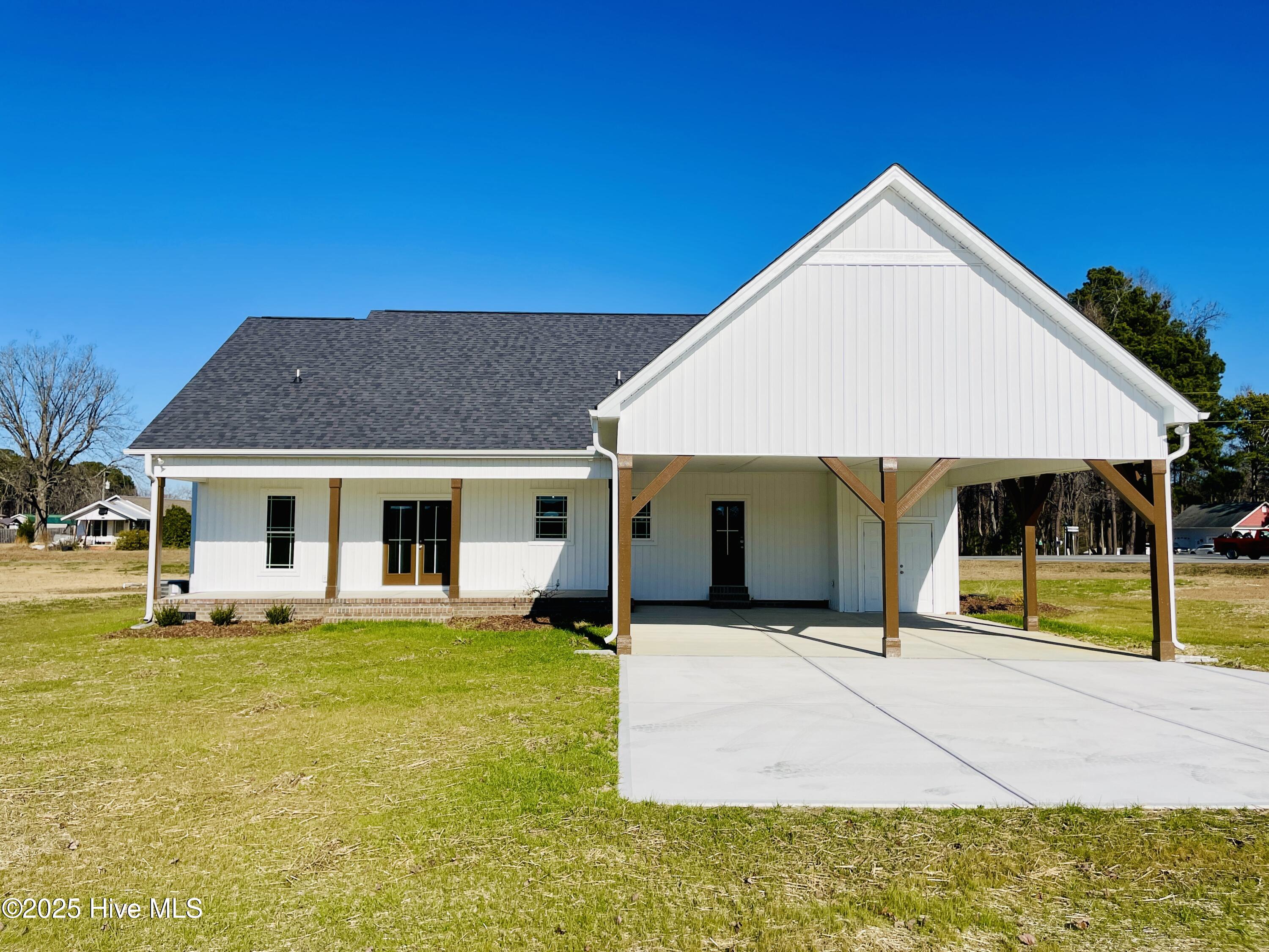 873 Gilbert Road Benson, NC 27504 - Photo 9 of 40 IMG_1185