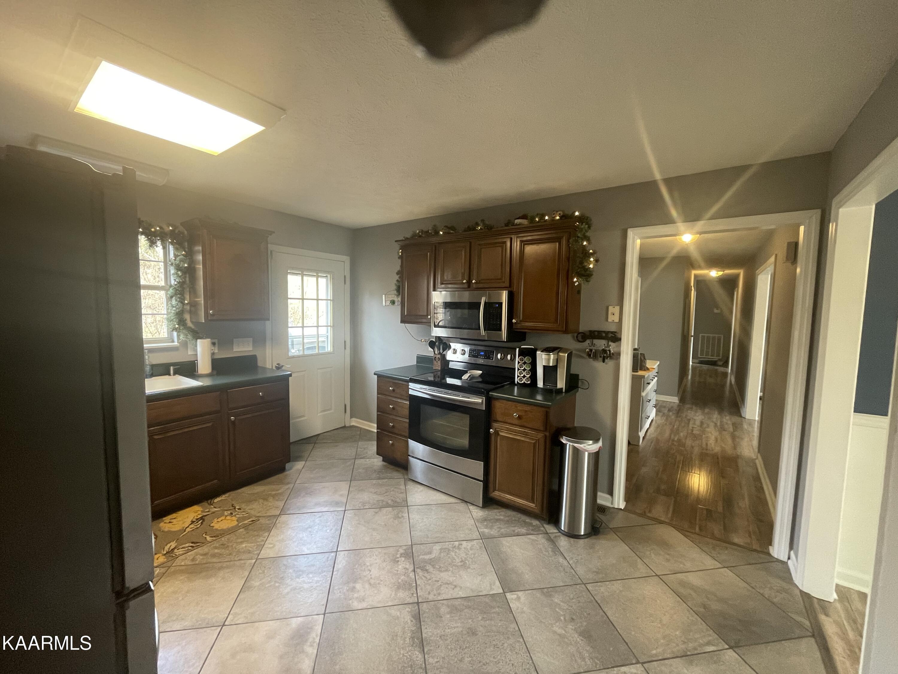 110 Guthrie Road Athens, TN 37303 - Photo 11 of 26 kit