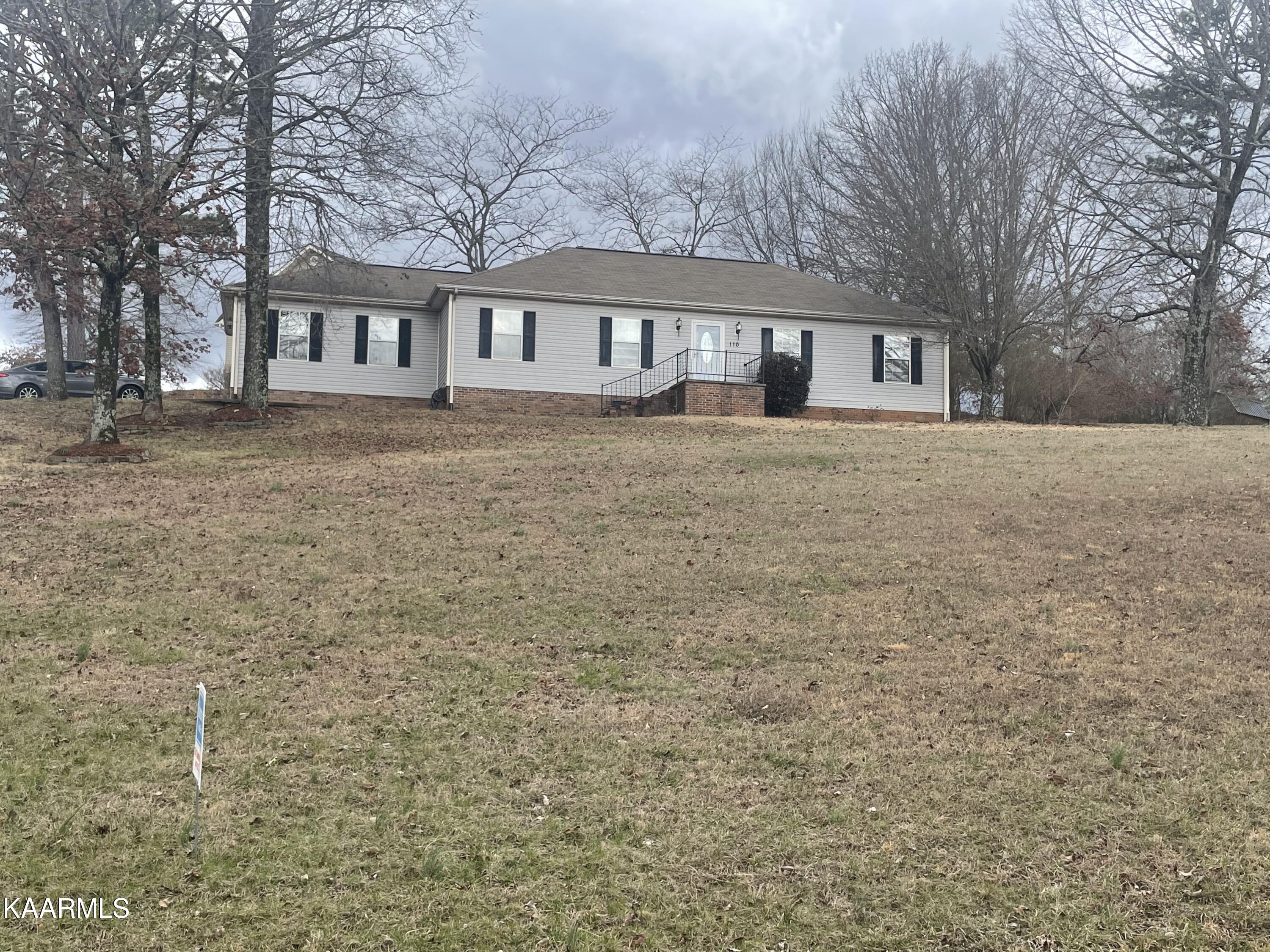 110 Guthrie Road Athens, TN 37303 - Photo 2 of 26 front pic