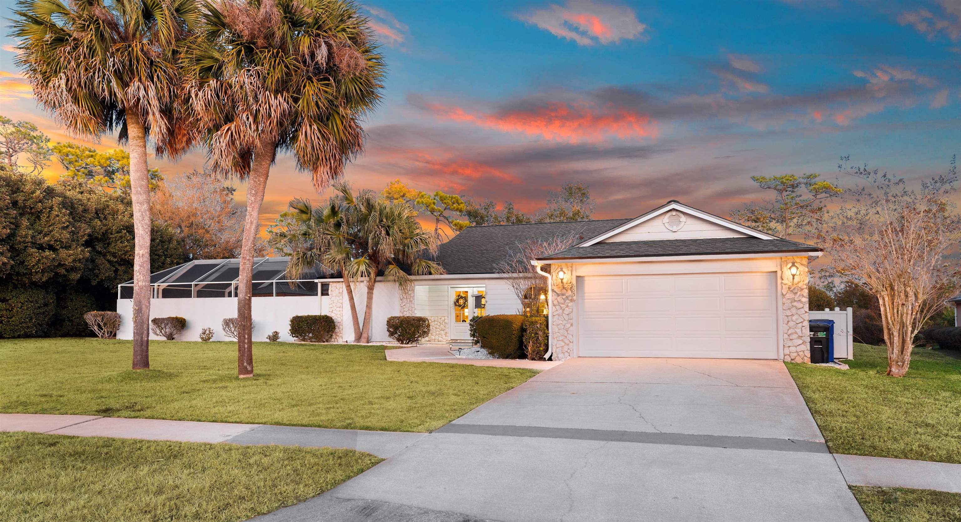 655 East Bianca Circle St. Augustine, FL 32086 - Photo 39 of 53 a front view of a house with a yard