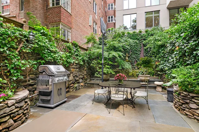 $8,485,000 | 506 East 87th Street | Upper East Side