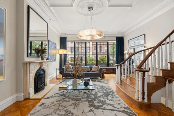$8,485,000 | 506 East 87th Street | Upper East Side