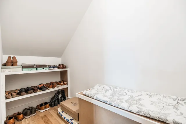 $999,900 | 1031 Kennedy Lane, Cottontown, TN 37048