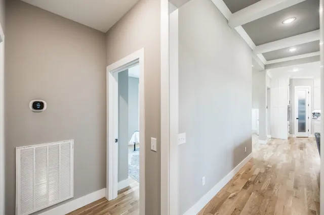 $999,900 | 1031 Kennedy Lane, Cottontown, TN 37048