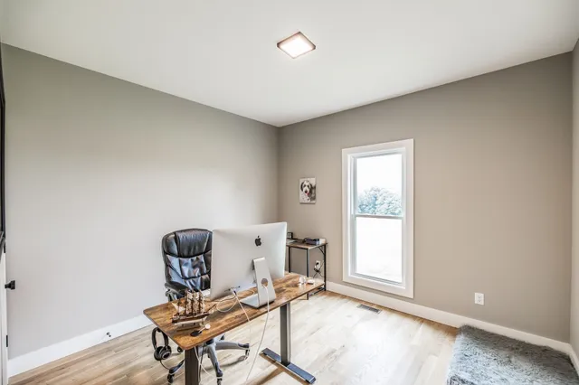 $999,900 | 1031 Kennedy Lane, Cottontown, TN 37048