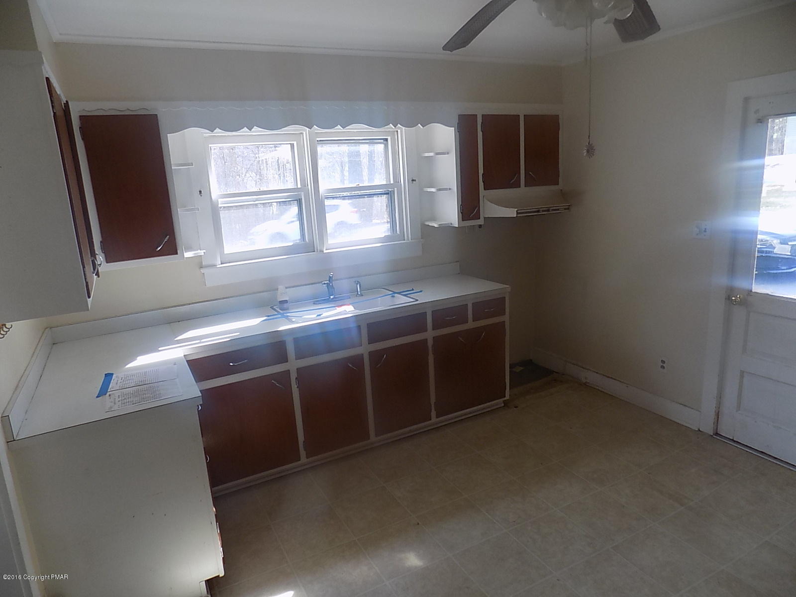 129 Christian Hill Road Milford, PA 18337 - Photo 6 of 10 2016-03-16 14.10.23