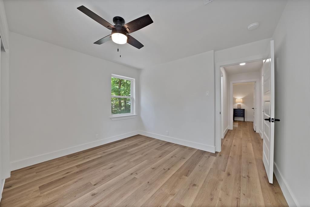 2926 Hillglenn Road Dallas, TX 75228 - Photo 23 of 25 Gallery Image 23