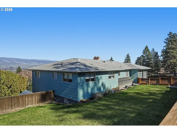 $765,000 | 1707 Lincoln Way, The Dalles, OR 97058