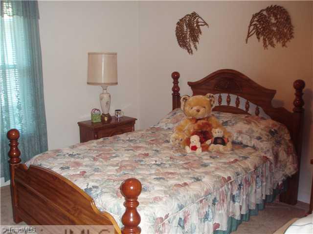 1208 Tipton Street High Point, NC 27262 - Photo 4 of 11 2nd Bedroom.