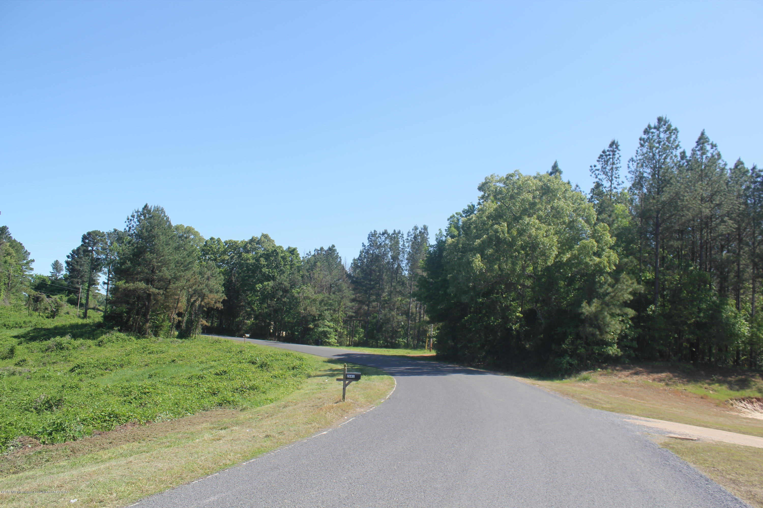 18 Barr Road Coldwater, MS 38618 - Photo 29 of 32 033