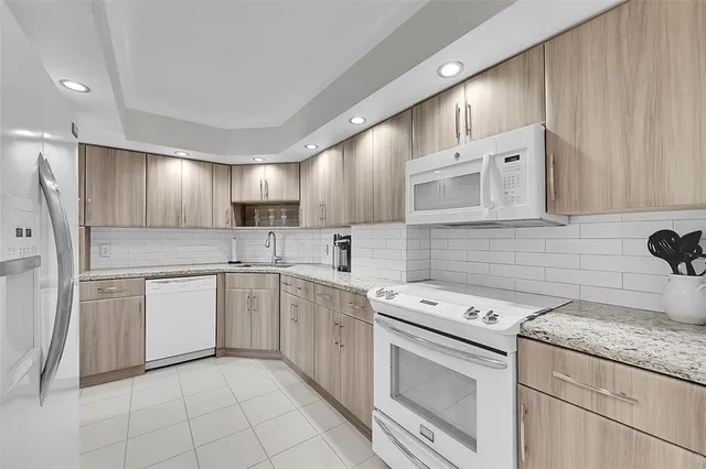 $5,000 | 111 North Pompano Beach Boulevard, Unit PH3, Pompano Beach, FL 33062