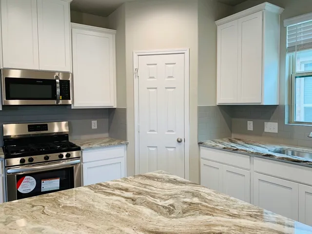 $2,600 | 17727 Chartertree Lane, Tomball, TX 77377