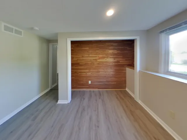 $2,249 | 3409 Brookview Drive, Burnsville, MN 55337