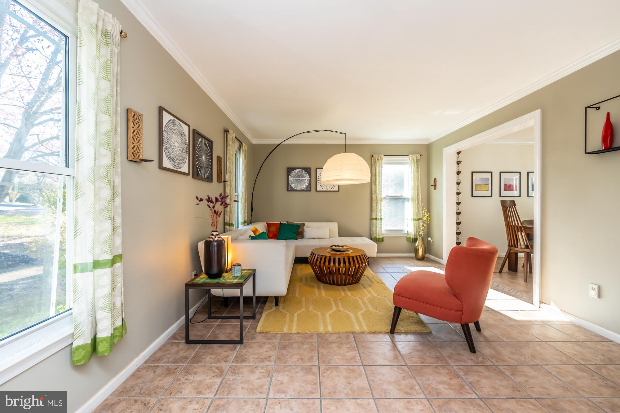517 Summercroft Drive Exton, PA 19341 - Photo 3 of 46