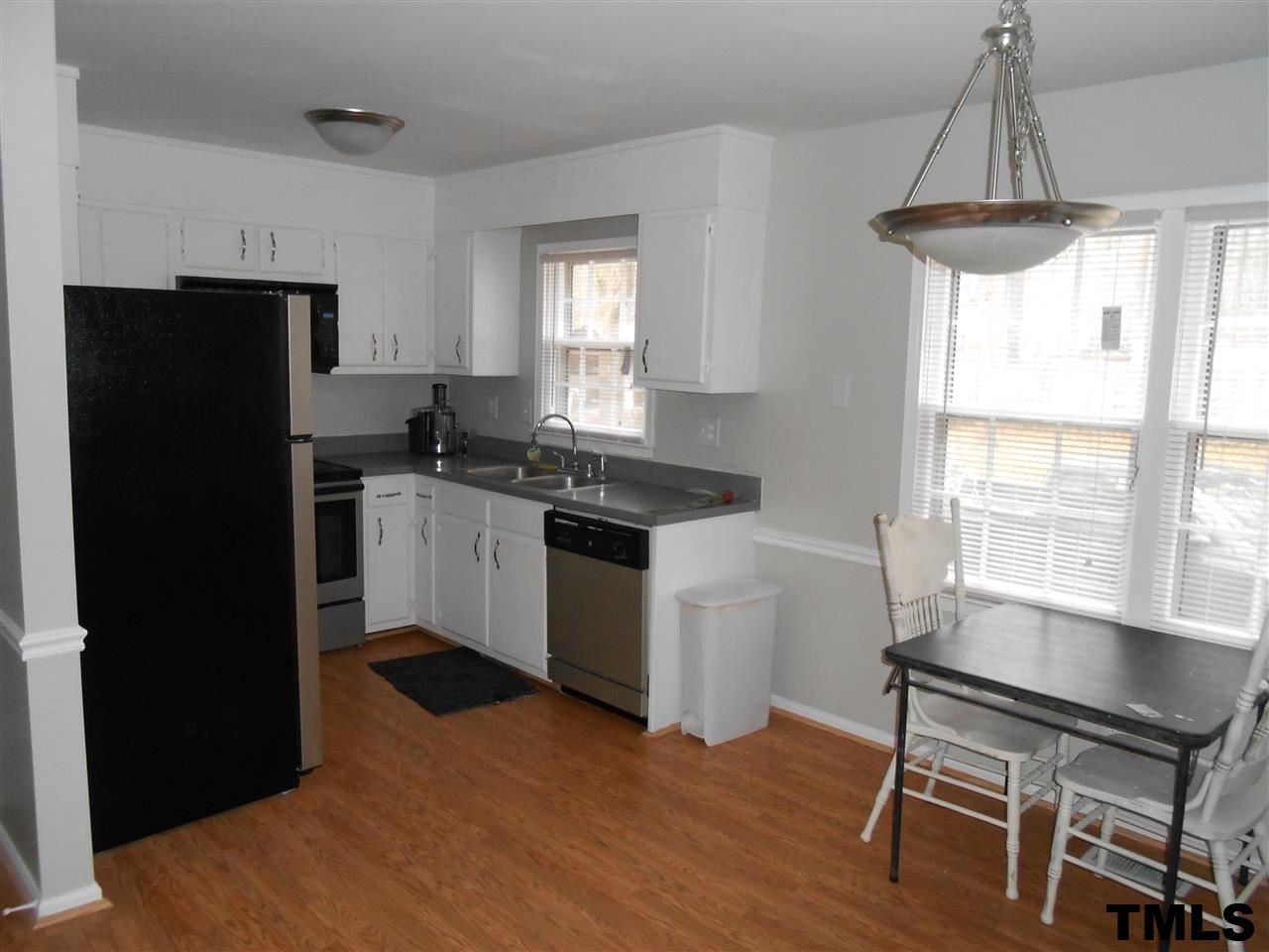 716 Sawmill Road Raleigh, NC 27615 - Photo 4 of 10