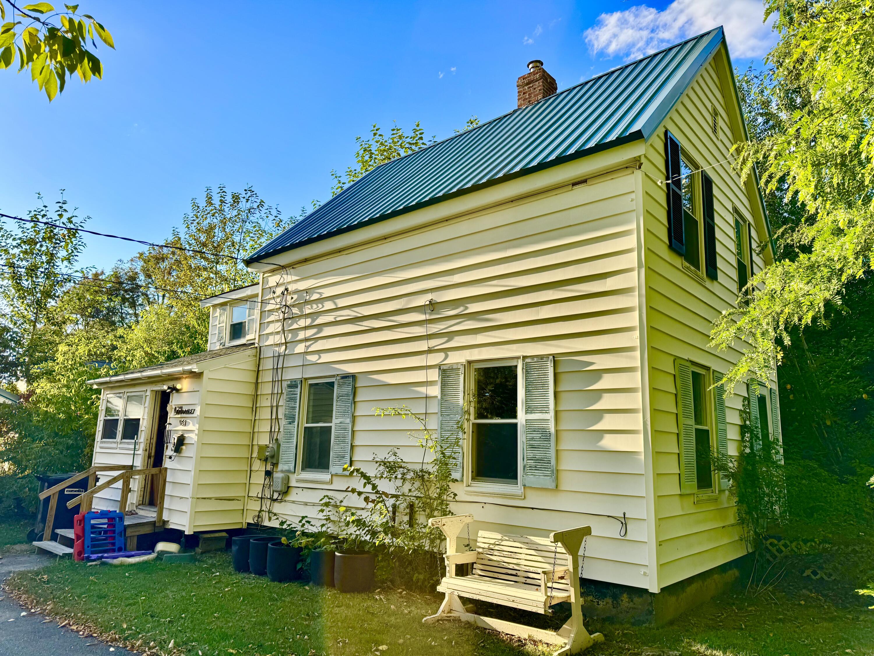 458 Birch Street Bangor, ME 04401 - Photo 15 of 48 Side