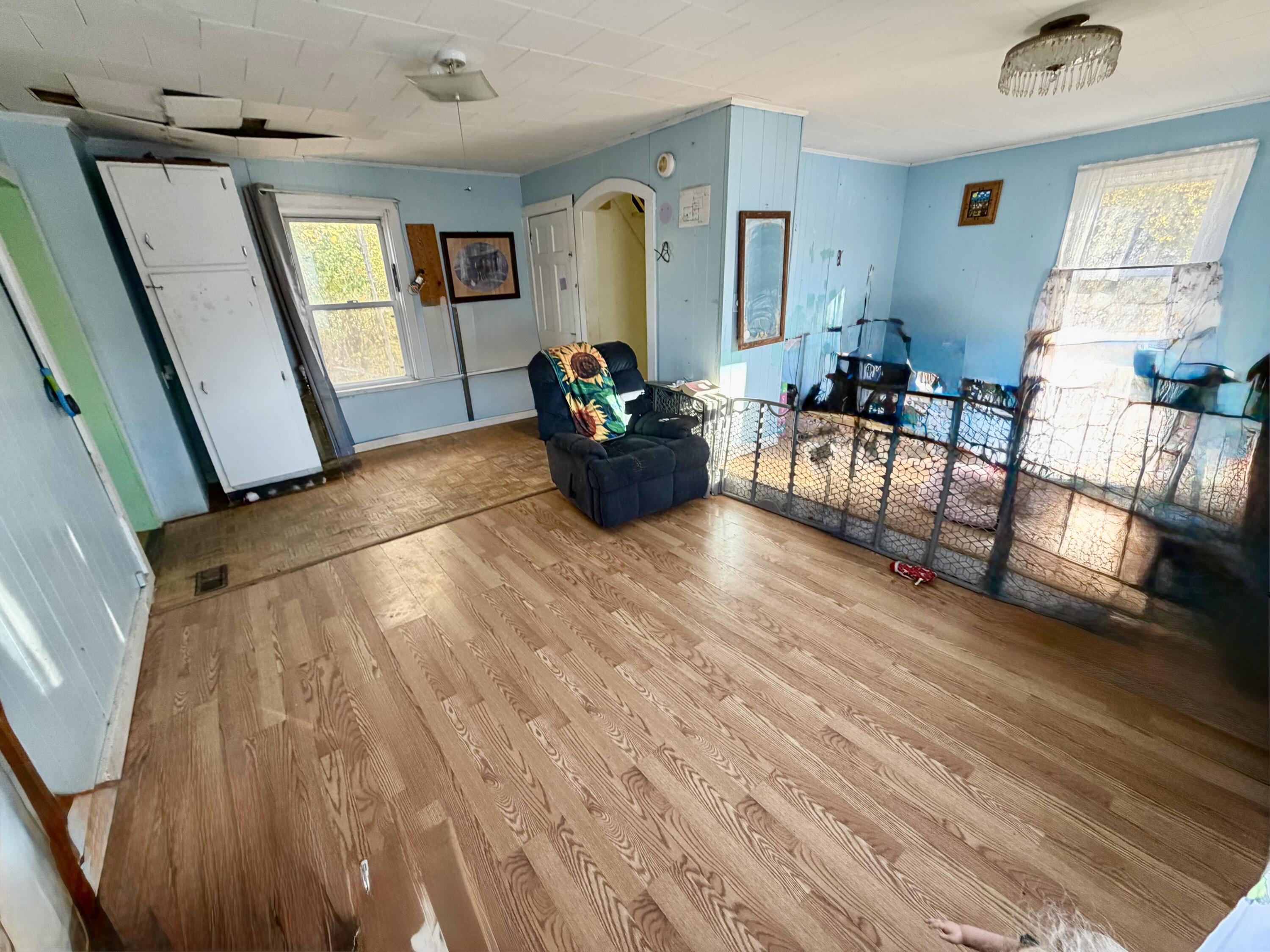 458 Birch Street Bangor, ME 04401 - Photo 25 of 48 Living Room