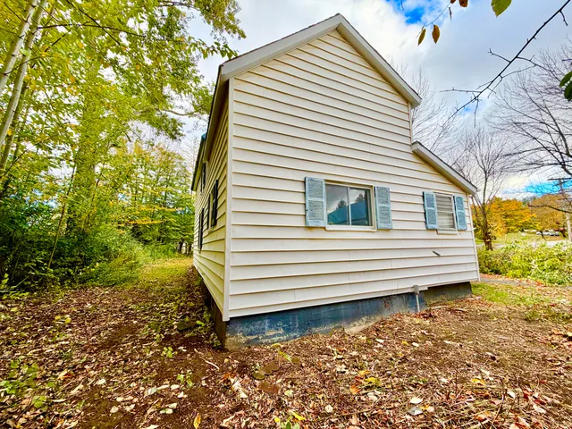 $175,500 | 458 Birch Street, Bangor, ME 04401